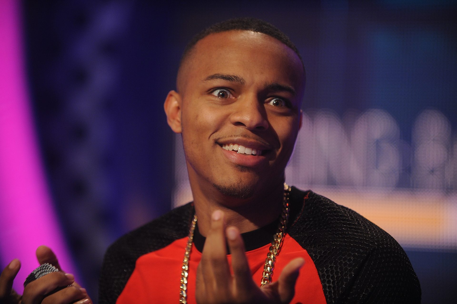 (Video) Bow Wow Tangles Tongues With Two Women In An Arizona Nightclub