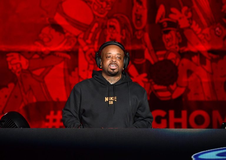 Producer Self Service Accuses Jermaine Dupri Of Stealing Beats, Jermaine Responds GTFOH