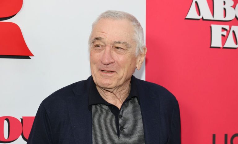 Robert De Niro Seventh Child First Look