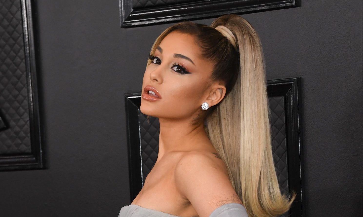 WATCH: Ariana Grande Talks Using Fillers & Botox Until 2018 And Having A New Outlook On 'Beauty'