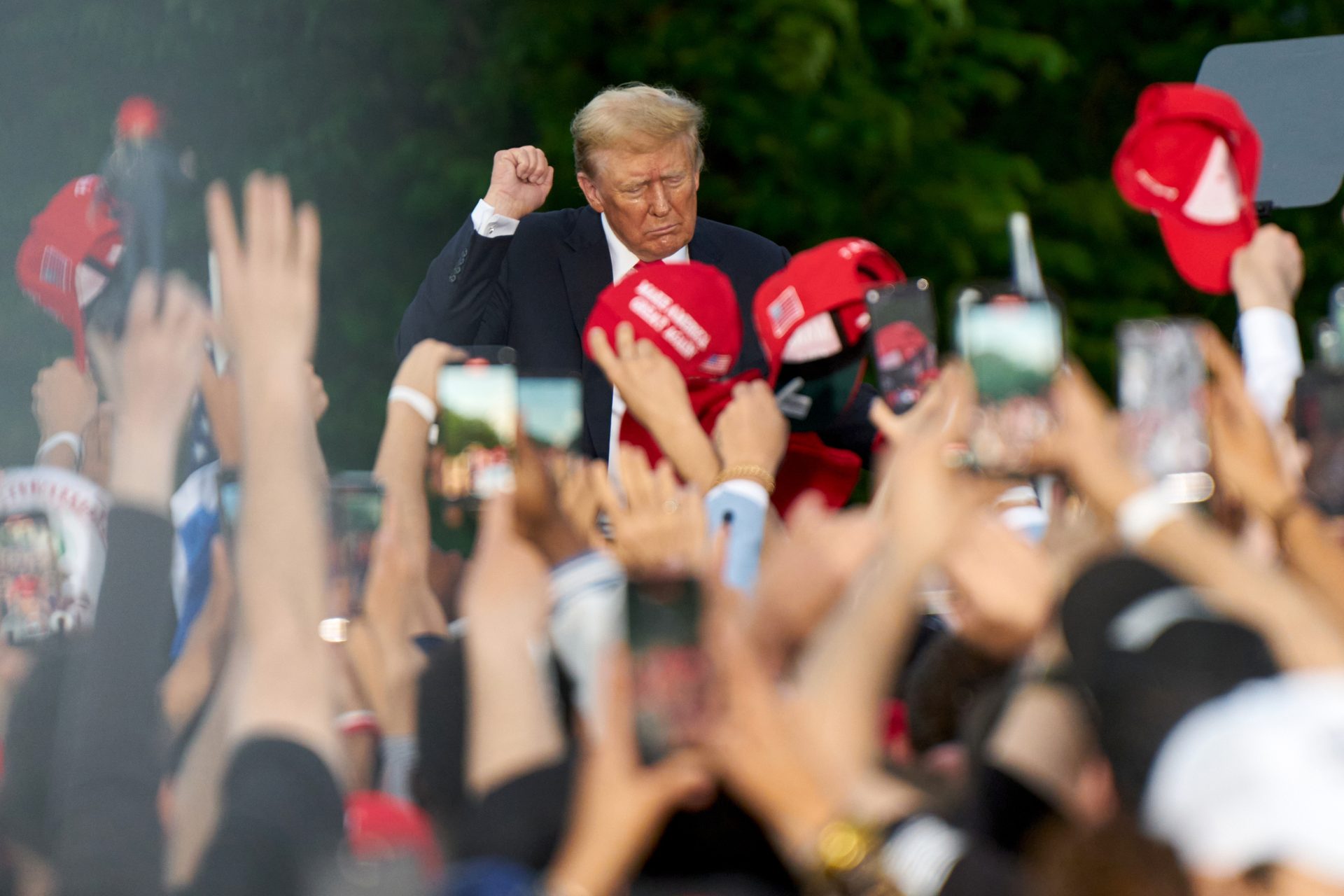 Donald Trump Brings Out New York Rappers Sheff G & Sleepy Hallow At Bronx Rally