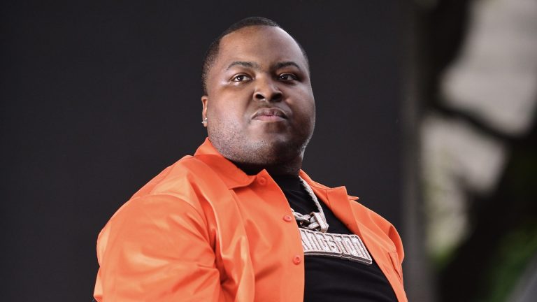 MIAMI, FL - JUNE 03: Sean Kingston performs live on stage during "Hot Summer Night" concert at FPL Solar Amphitheater at Bayfront Park on June 3, 2023 in Miami, Florida.