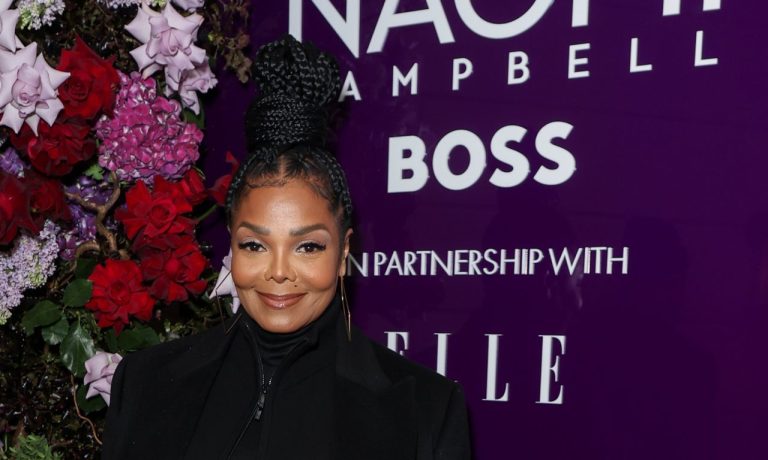 Janet Jackson Dances In Anticipation Of Soul Food Being Served