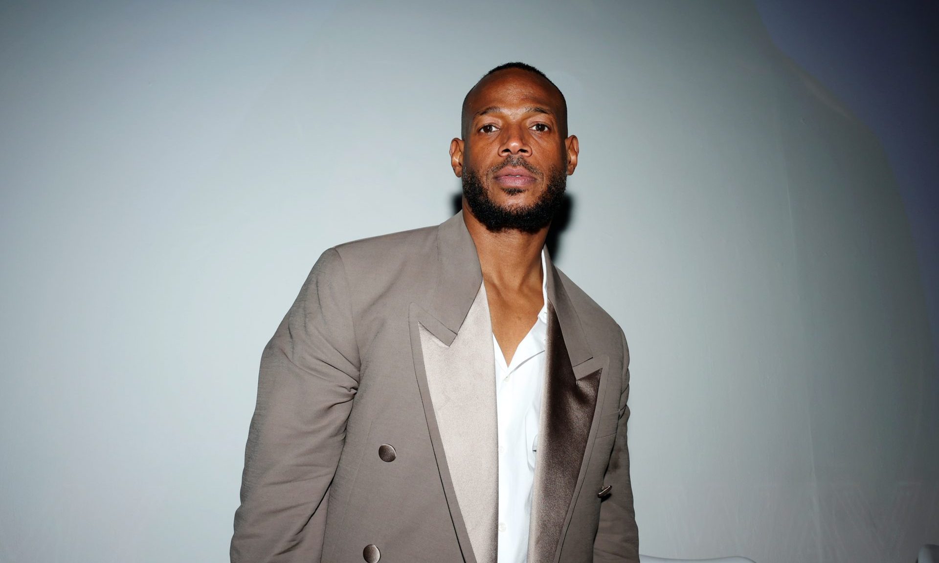 Oop! Marlon Wayans Warns Thieves About His Los Angeles Home After It Was Burglarized (VIDEO)