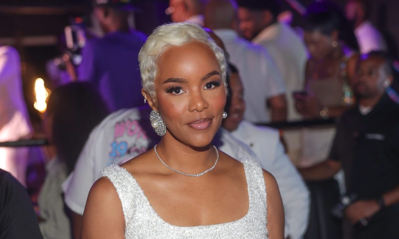 LeToya Luckett Ties Knot Taleo Coles Wedding Gown (PHOTOS)