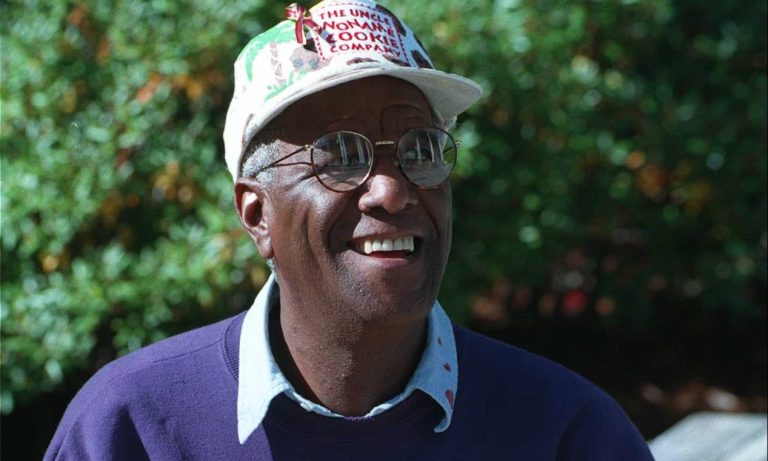 Wally Amos Creator Of Famous Amos Cookies Death Passes Away Age